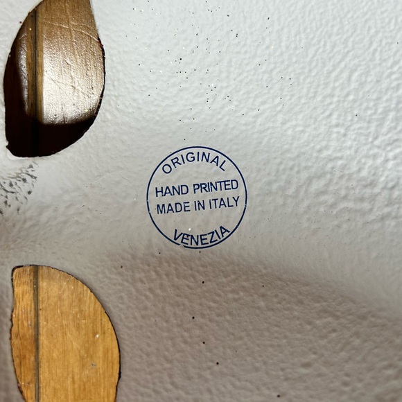 Unique Hand Printed Mask from Italy - Picture 2 of 2